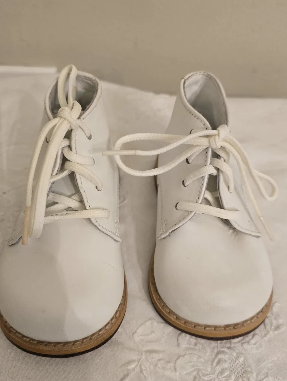 Josmo Walkers In Good Pre-Loved Condition Size 5 Fron Smoke- Free Home
